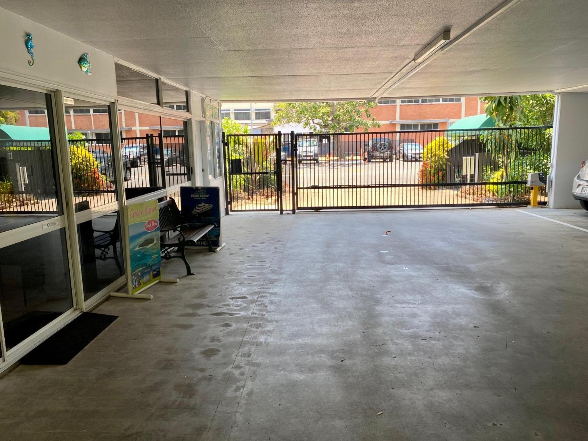 Reef Gateway Apartments Cairns Esterno foto